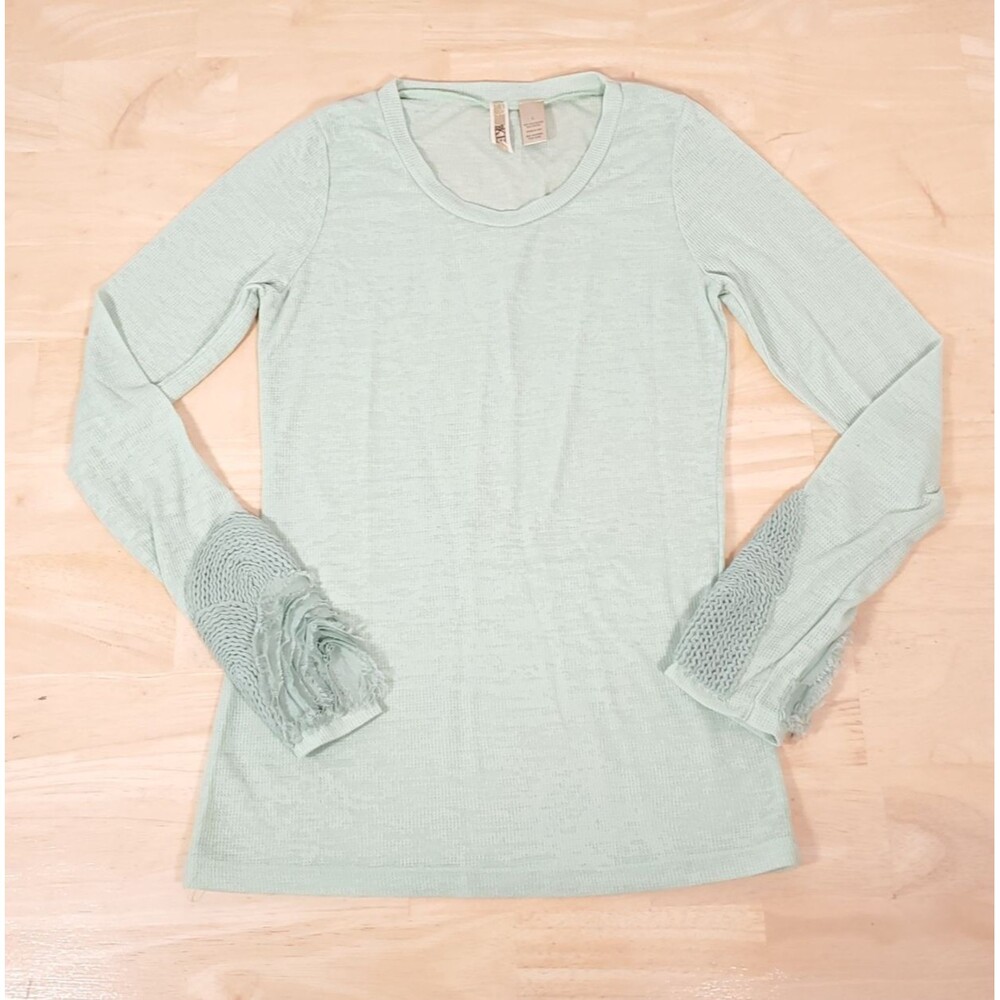 BKE Semi-Sheer Waffle Knit Blouse Women's Sz L Light Mint Green Detailed Cuffs